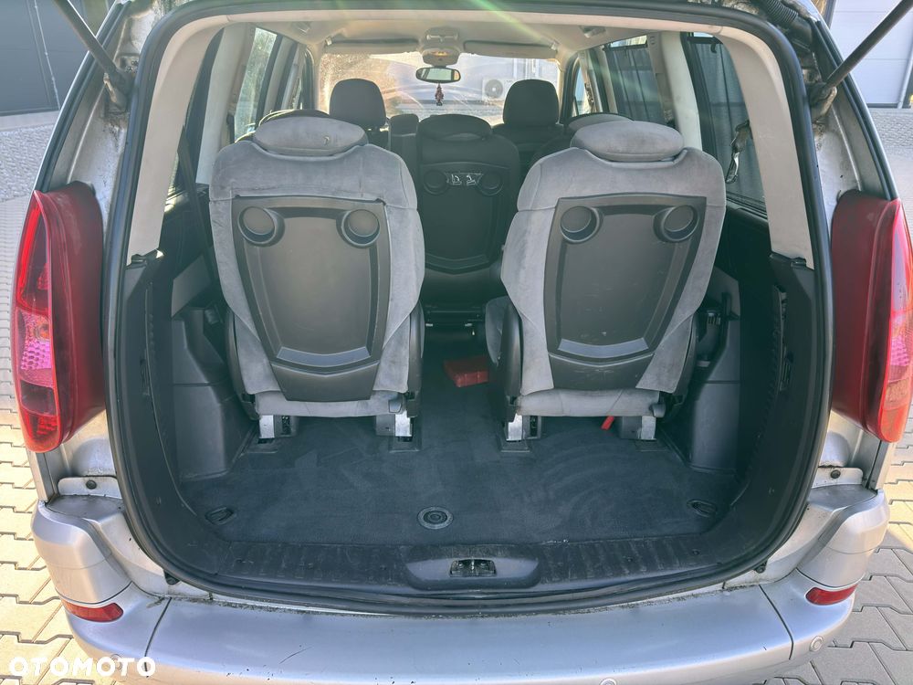 Peugeot 807 2.0 HDi Active - 8