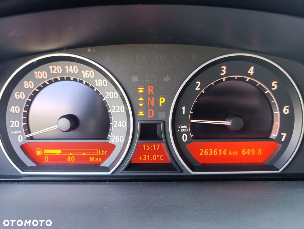 BMW Seria 7 740i - 13