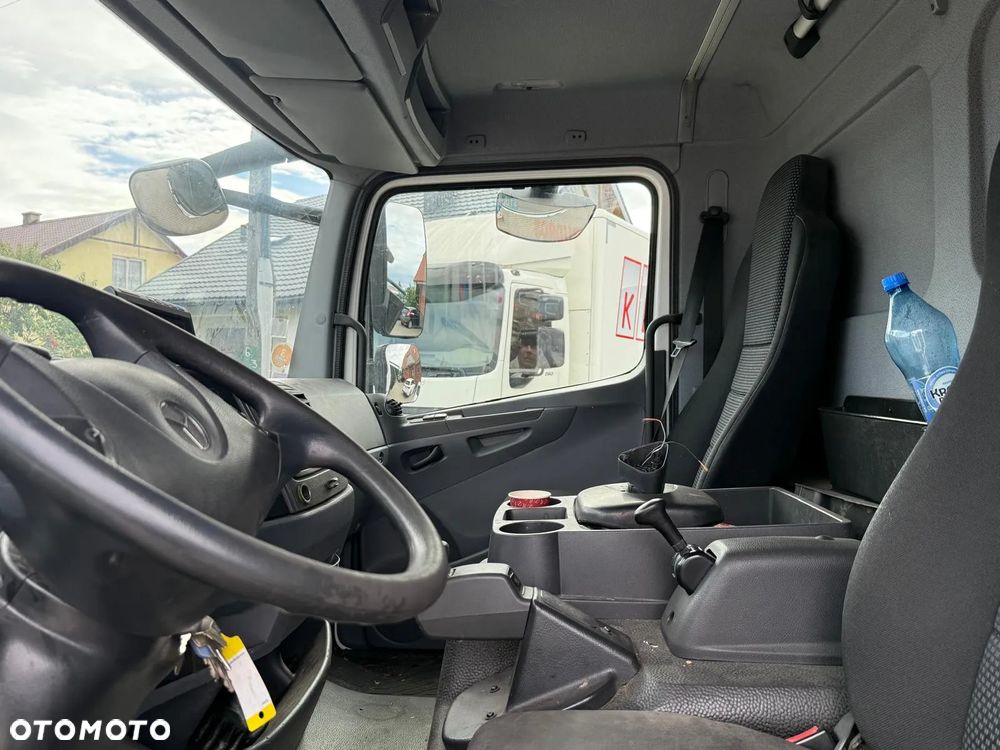 Mercedes-Benz Atego 1218 // 2012r // 124 tys km - 9