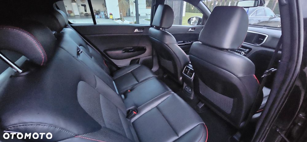 Kia Sportage 1.6 T-GDI AWD GT Line - 18