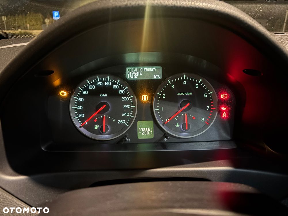 Volvo S40 T5 AWD Sport - 8