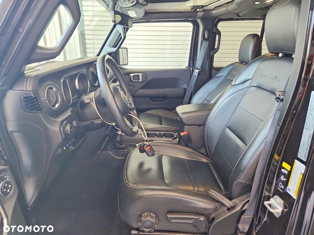 Jeep Wrangler Unlimited GME 2.0 Turbo Sahara - 14