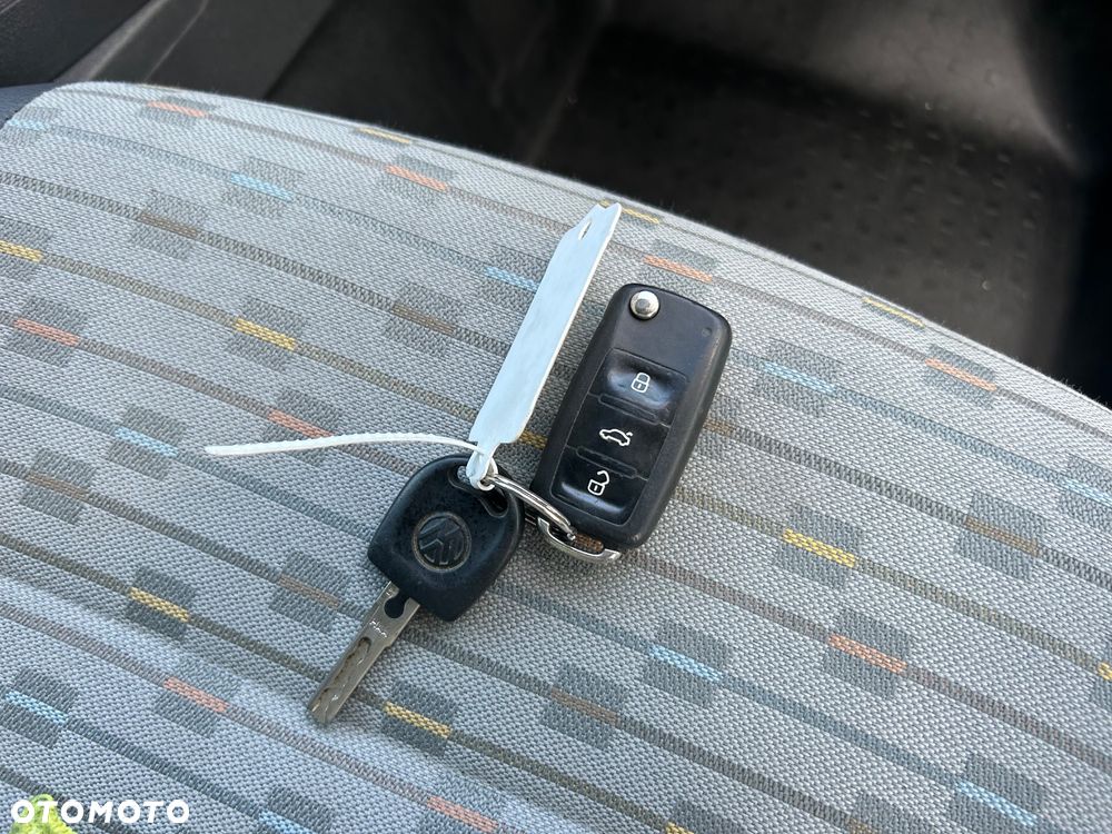 Volkswagen Caddy - 29