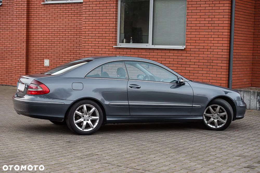 Mercedes-Benz CLK - 14