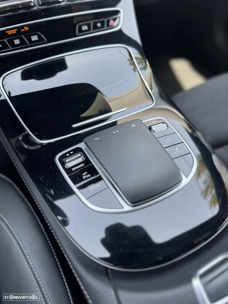 Mercedes-Benz E 300 de 4Matic T 9G-TRONIC AMG Line - 21