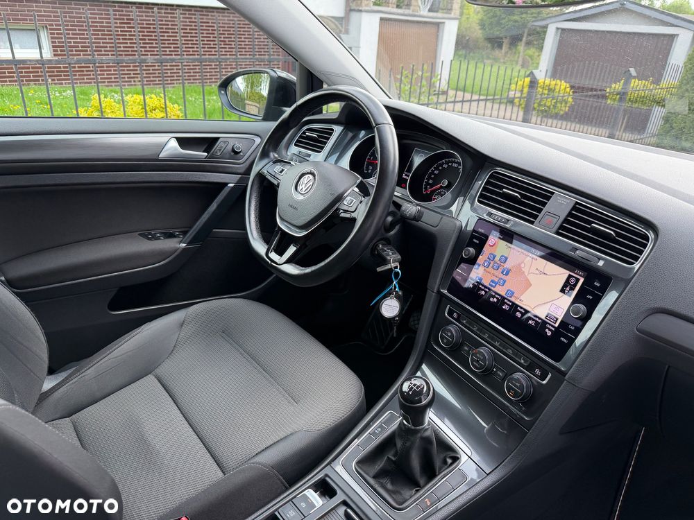 Volkswagen Golf 1.6 TDI BMT Highline - 15