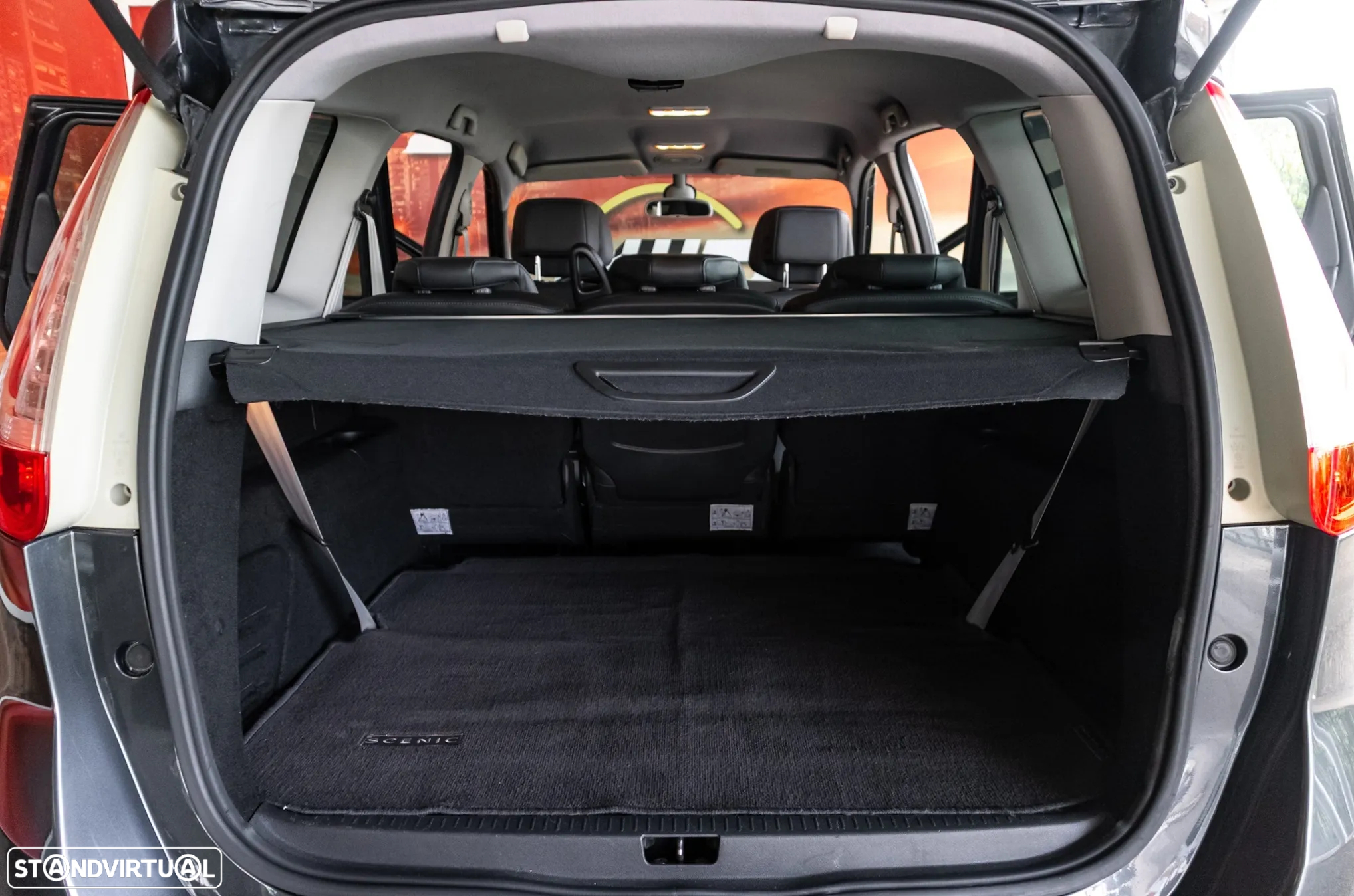 Renault Grand Scénic 1.6 dCi Bose Edition 7L - 21