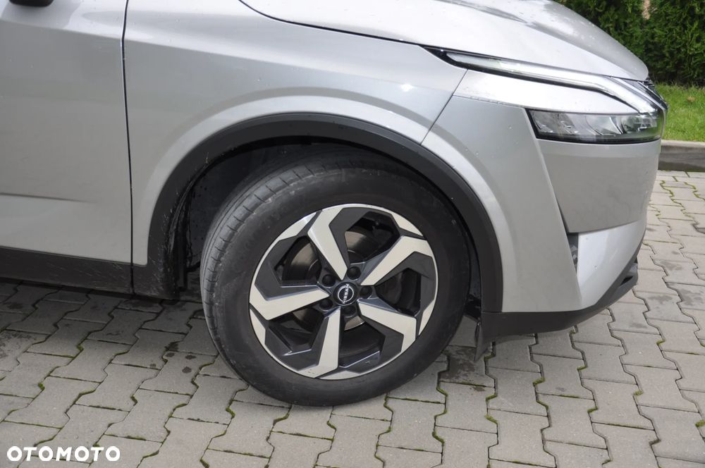Nissan Qashqai 1.3 DIG-T mHEV N-Connecta Xtronic - 9