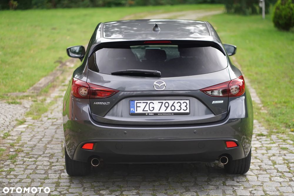 Mazda 3 - 11