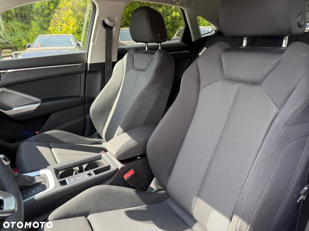 Audi Q3 Sportback - 17