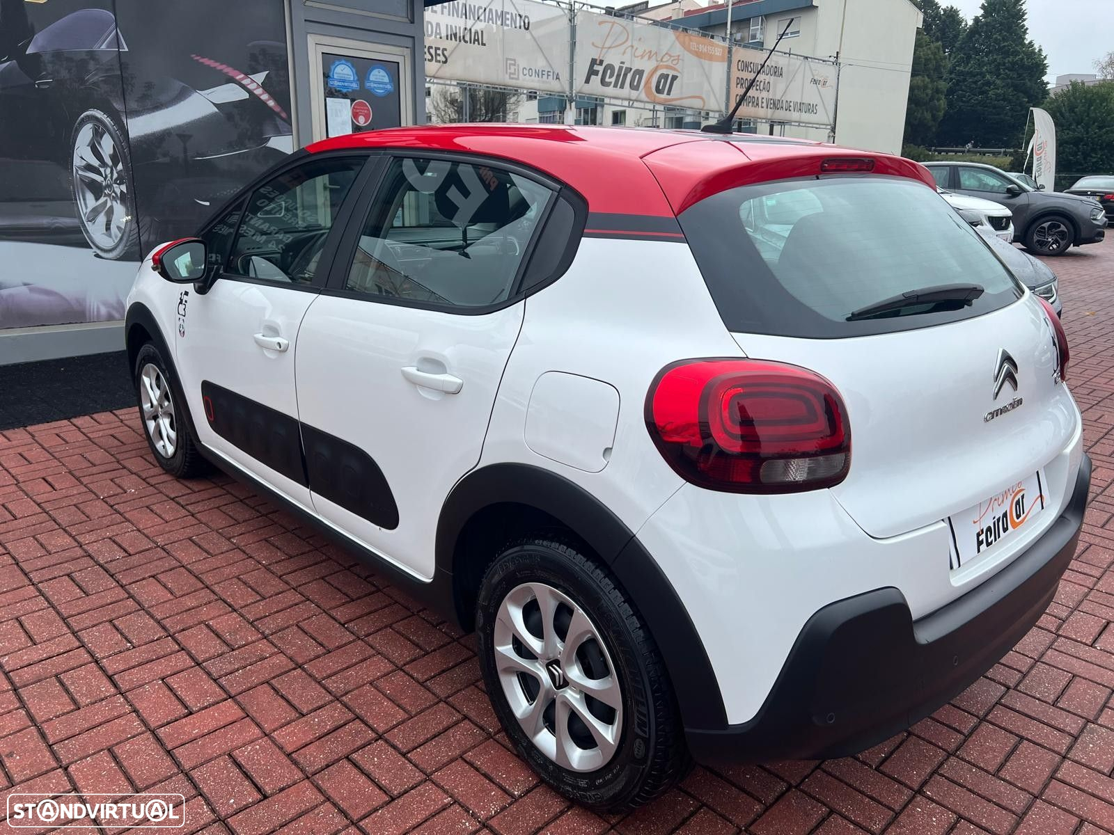 Citroën C3 1.2 PureTech Feel - 28