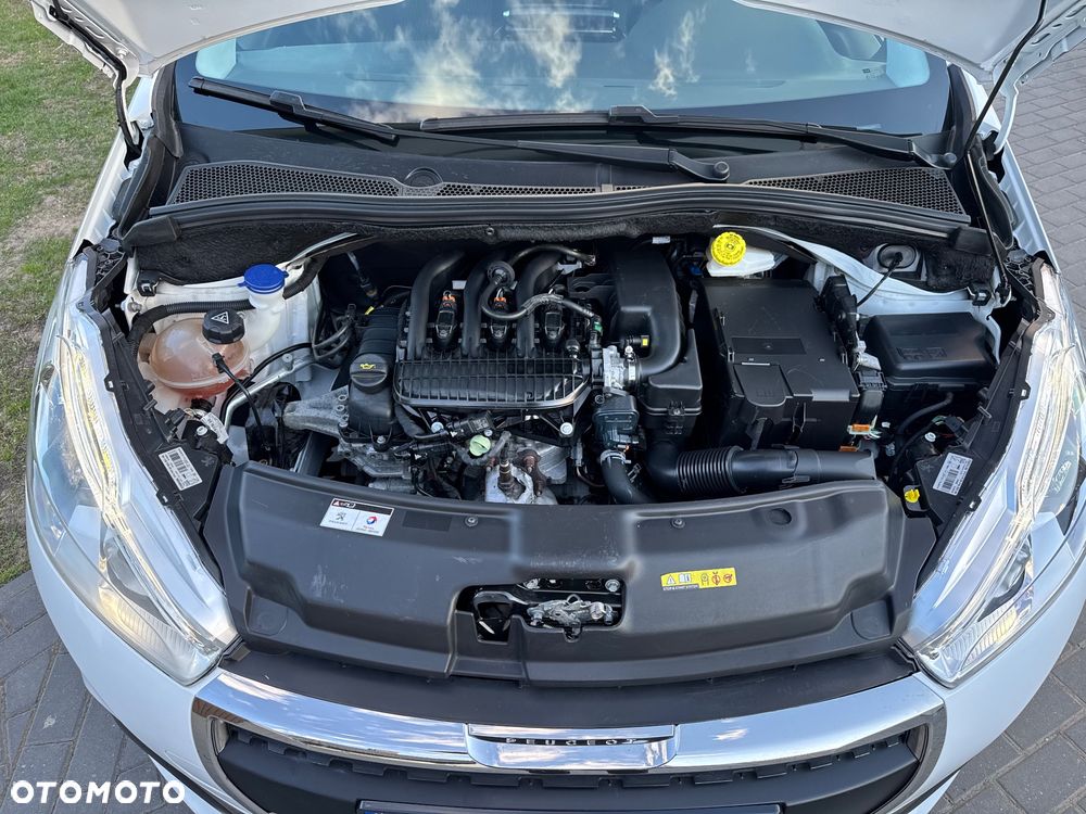 Peugeot 208 PureTech 82 Stop & Start Signature - 15
