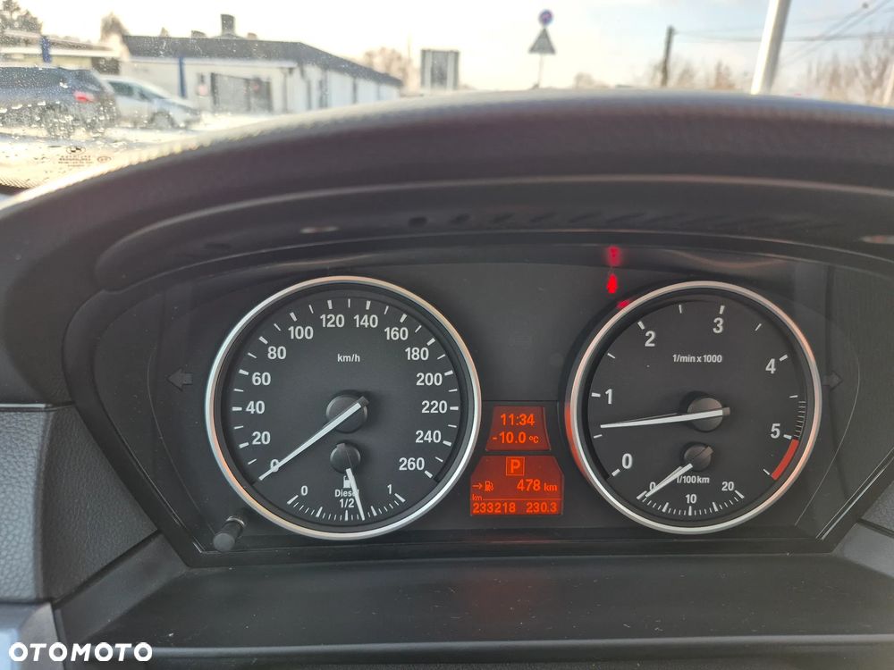BMW Seria 5 - 22
