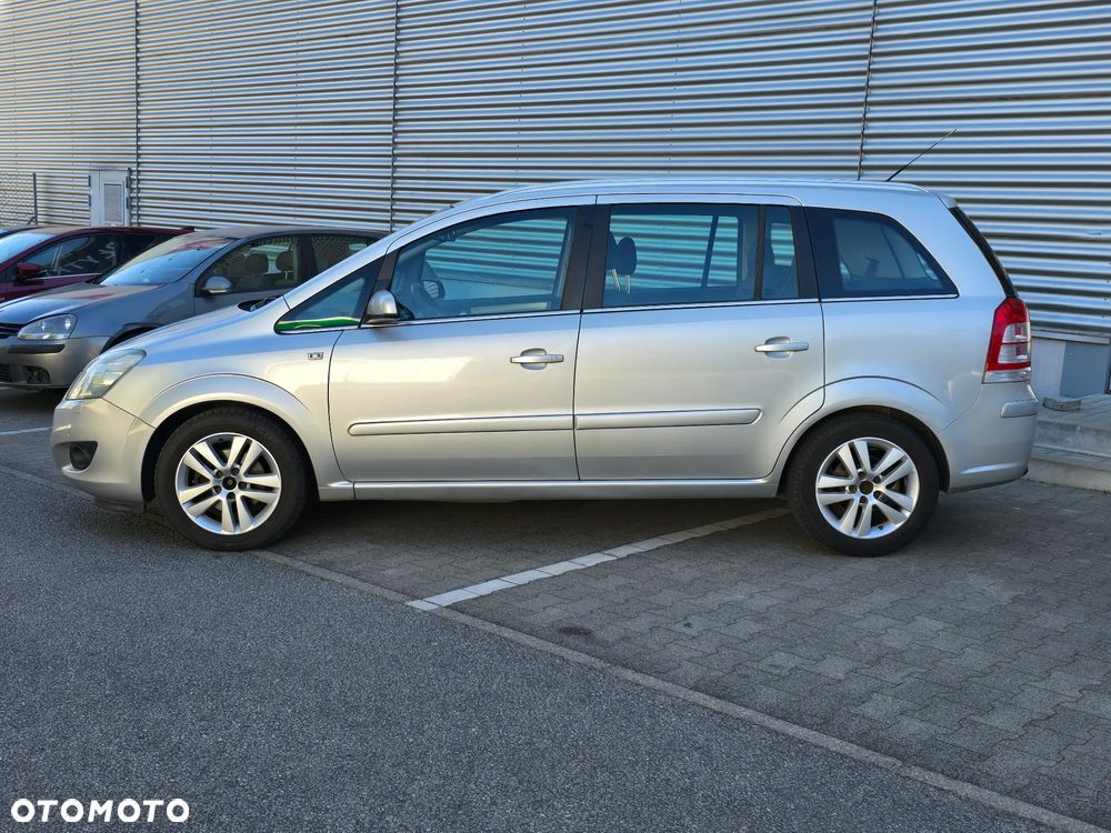 Opel Zafira 1.8 Elegance - 34