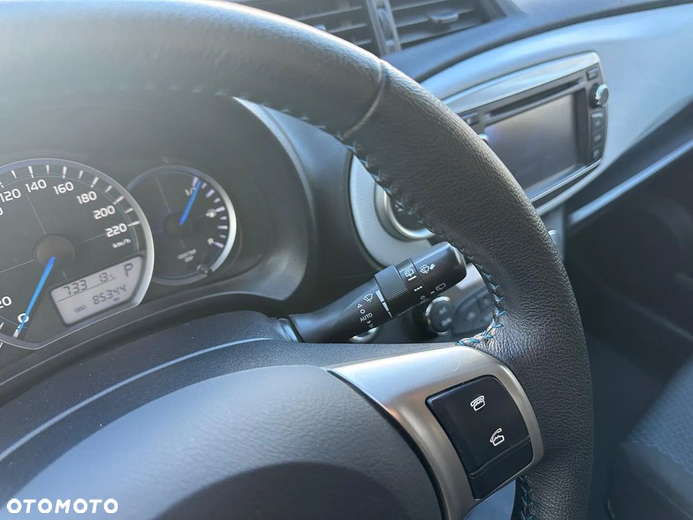 Toyota Yaris - 28