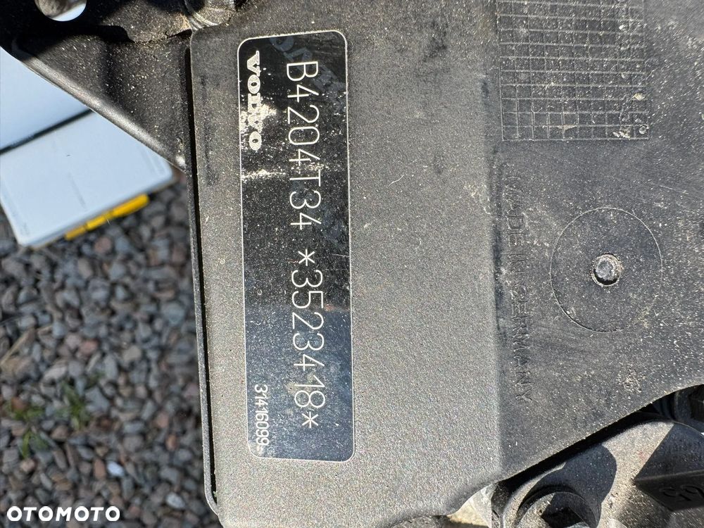 VOLVO XC60 II 2.0 T8 SILNIK B4204T34 IDEAŁ 60 TYSIĘCY 2020.R - 6