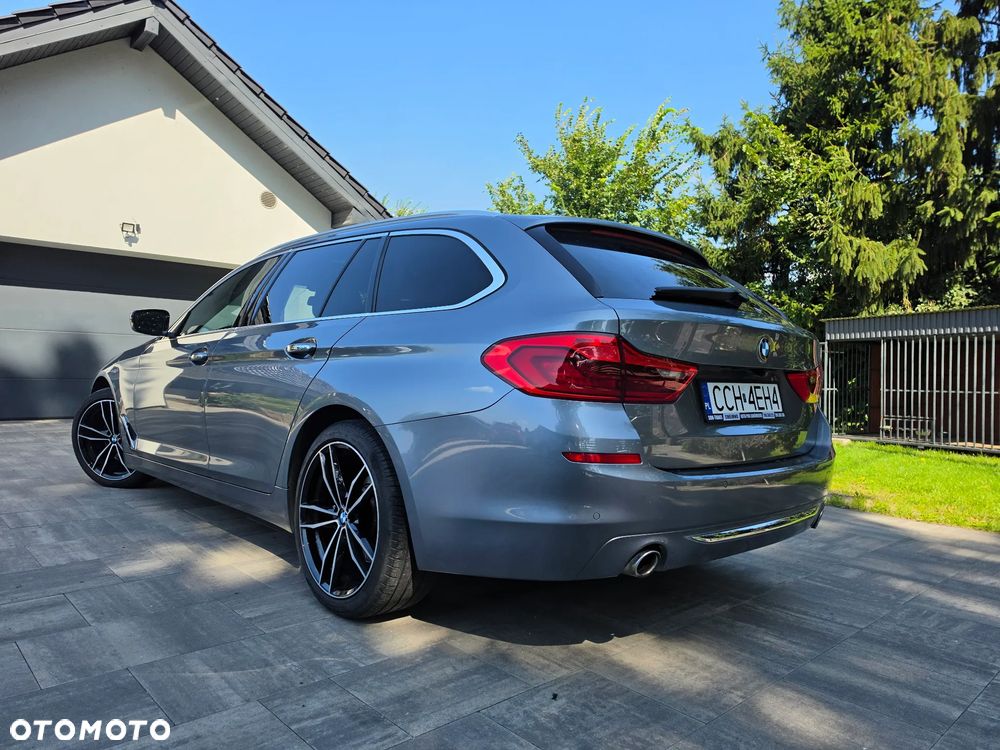 BMW Seria 5 525d Luxury Line sport - 7