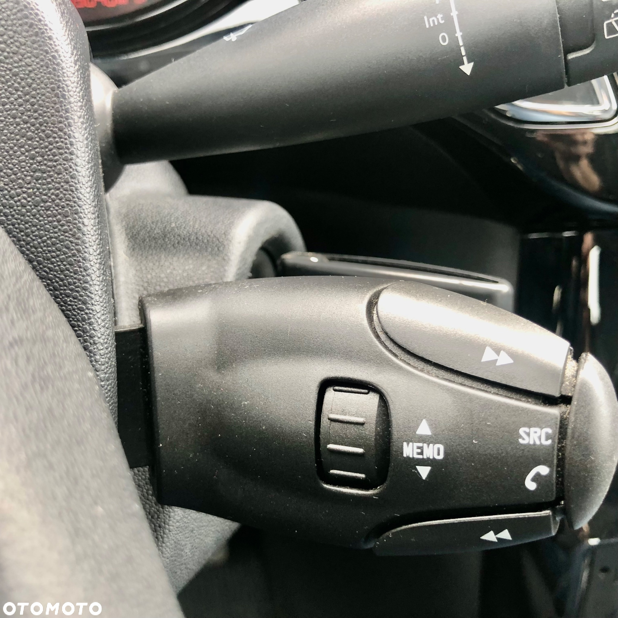 Citroën C3 1.2 PureTech Exclusive - 28