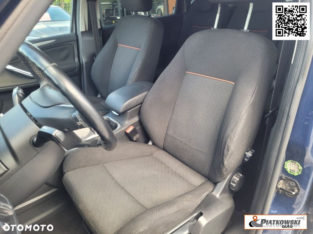 Ford S-Max - 16