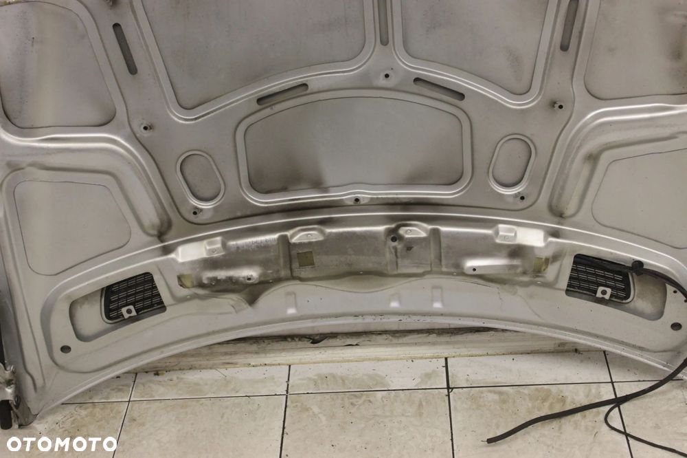 MASKA POKRYWA MERCEDES W203 SEDAN KOMBI 00R- 744 - 14