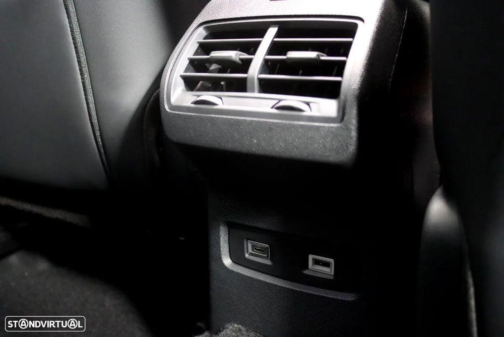 Citroën e-C4 X 50 kWh Shine - 33