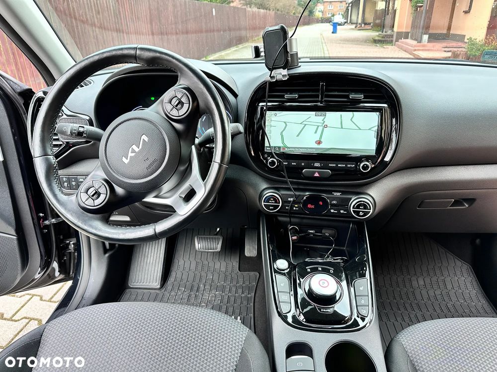 Kia Soul 64kWh M - 9