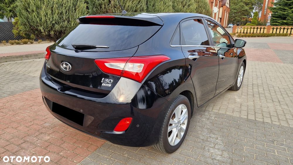 Hyundai i30 1.6 CRDi Premium - 5