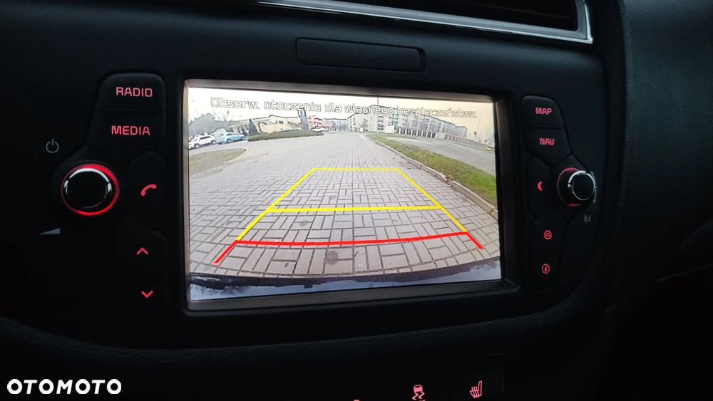 Kia Ceed 1.6 CRDi 136 ISG Vision - 22