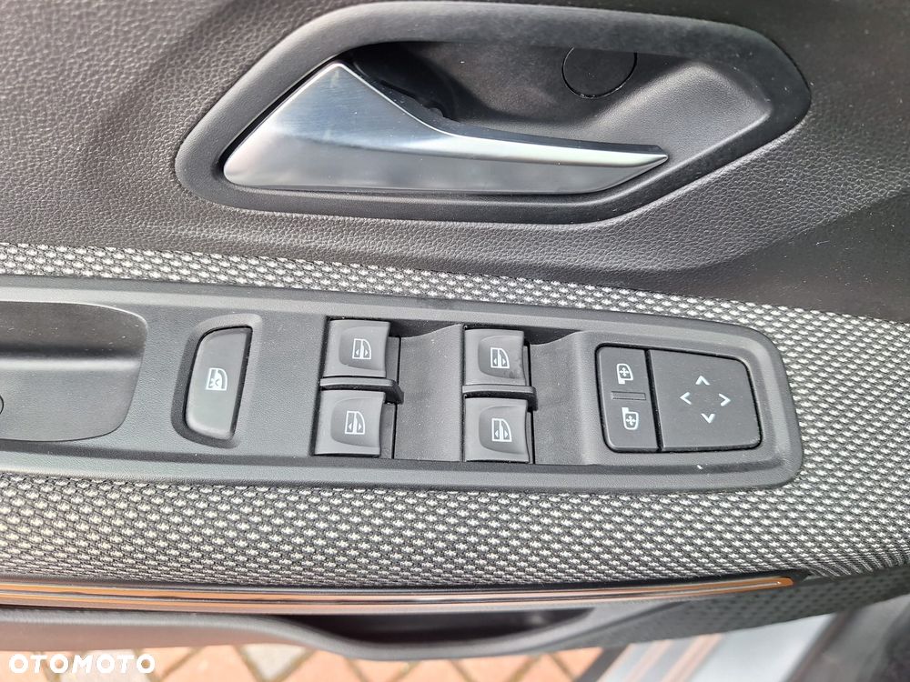 Dacia Sandero - 16