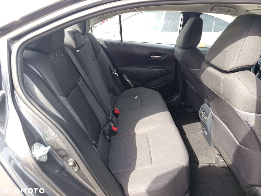 Toyota Corolla - 19