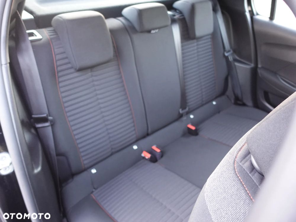 Peugeot 208 PureTech 100 EAT8 Active Pack - 6