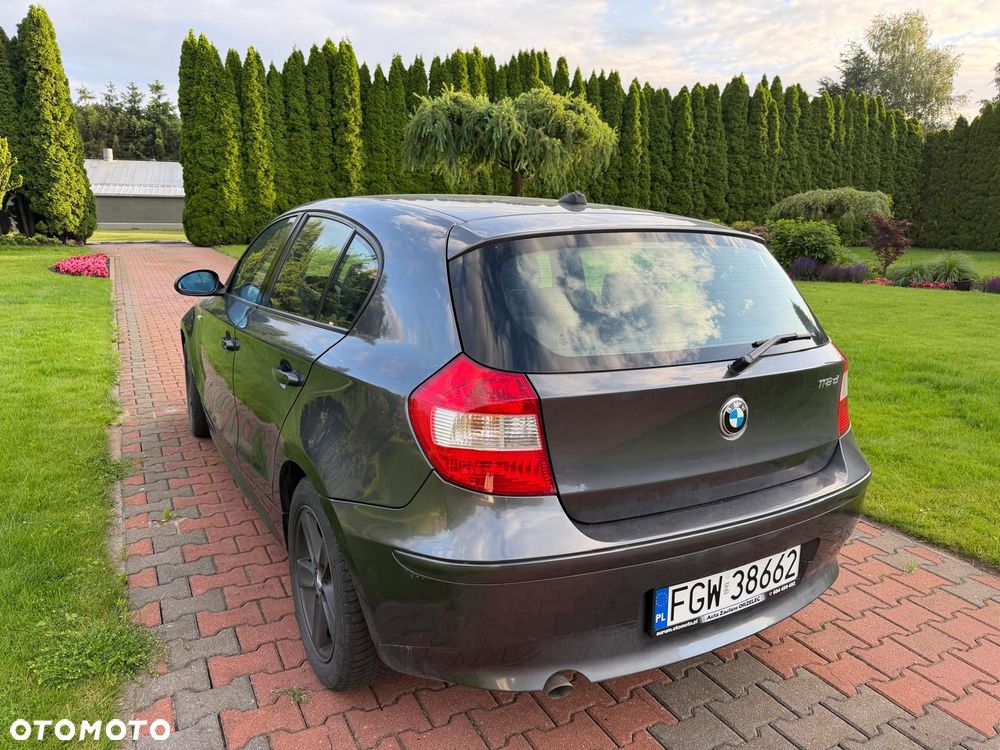 BMW Seria 1 118d DPF - 15
