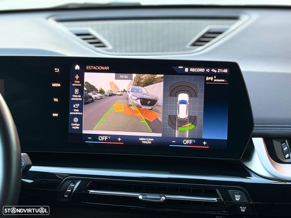BMW iX1 xDrive30 Pack Desportivo M - 9