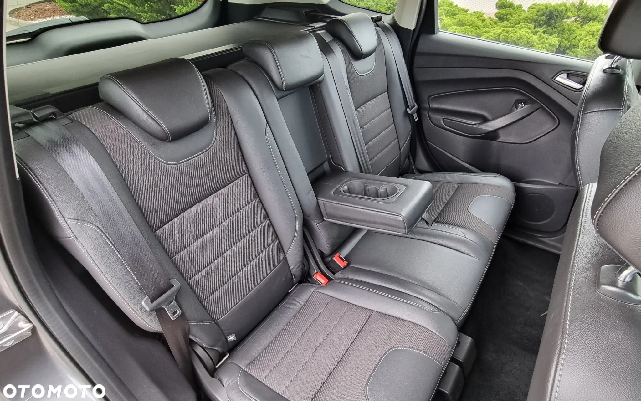 Ford Kuga 2.0 TDCi 4WD Titanium - 22