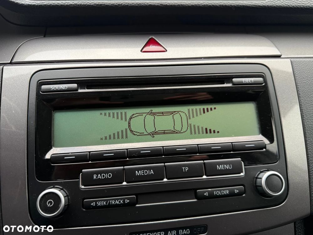 Volkswagen Passat 2.0 TDI DPF Individual - 21