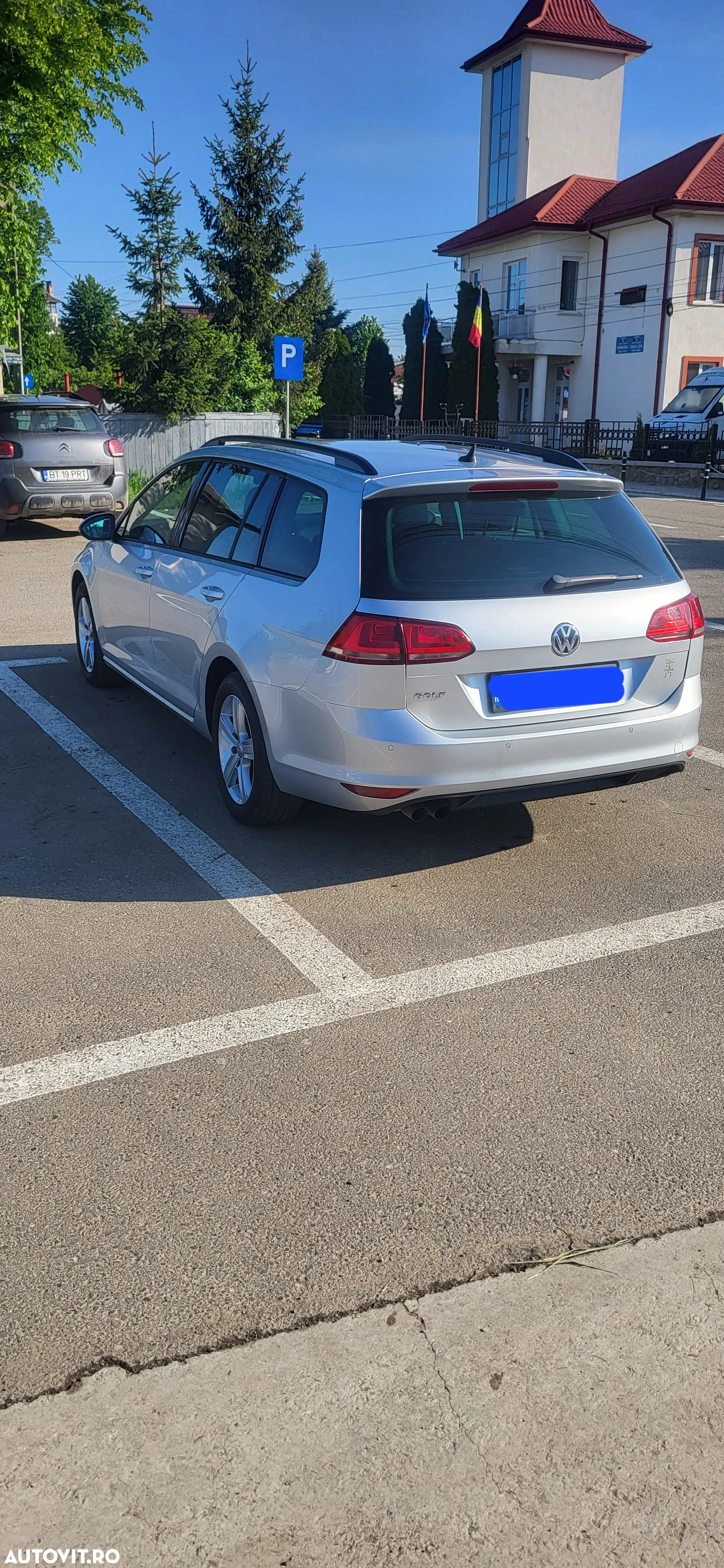 Volkswagen Golf 2.0 TDI DPF BMT Comfortline - 5