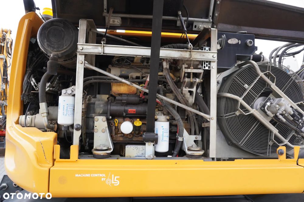Liebherr 910 Rototilt + Szczypce - 16