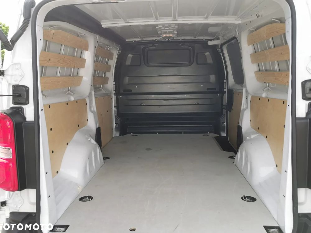 Citroën Jumpy Combi XS BlueHDi 100 - 14