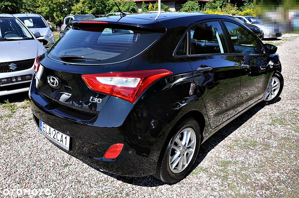 Hyundai i30 1.6 GDI Premium - 11