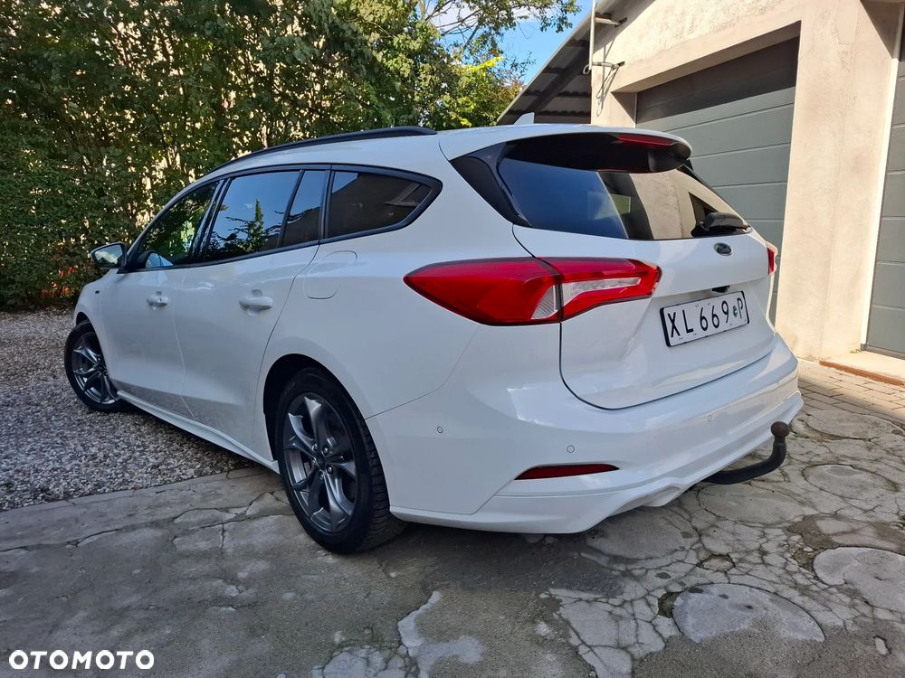 Ford Focus 2.0 EcoBlue STart-Stopp-System ST-LINE - 34