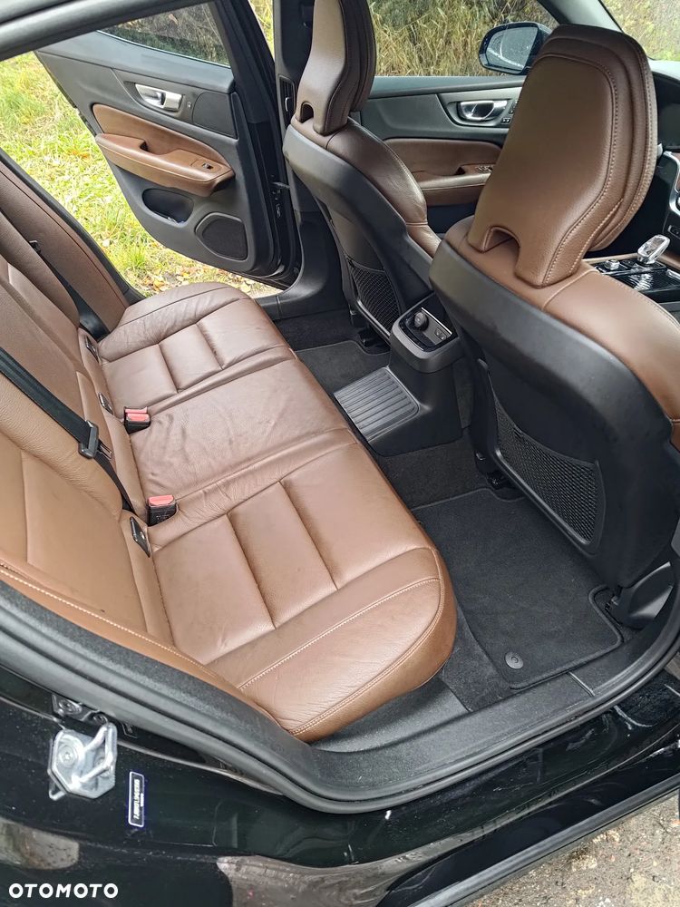 Volvo S60 T8 Recharge AWD Geartronic Inscription - 23