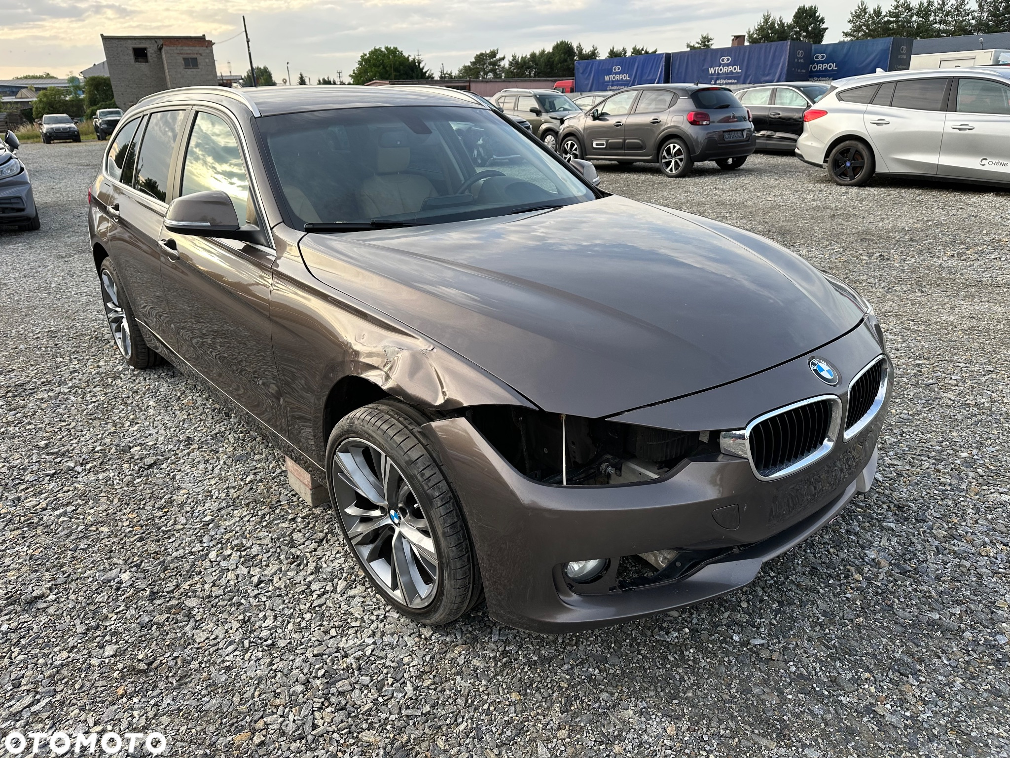 BMW Seria 3 320d Efficient Dynamics Luxury Line - 7