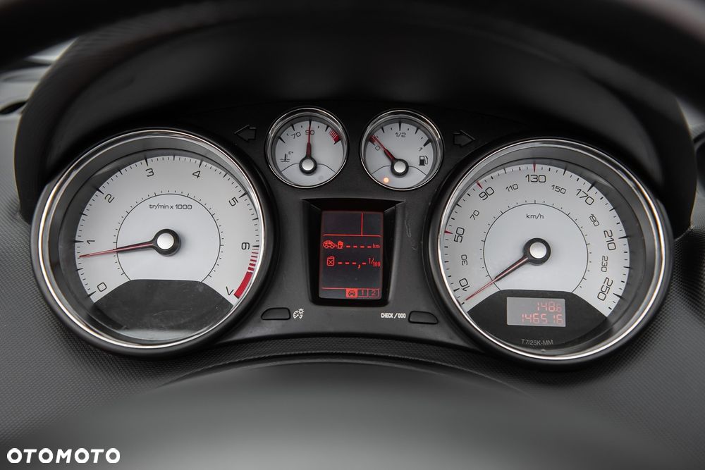 Peugeot 308 CC - 16