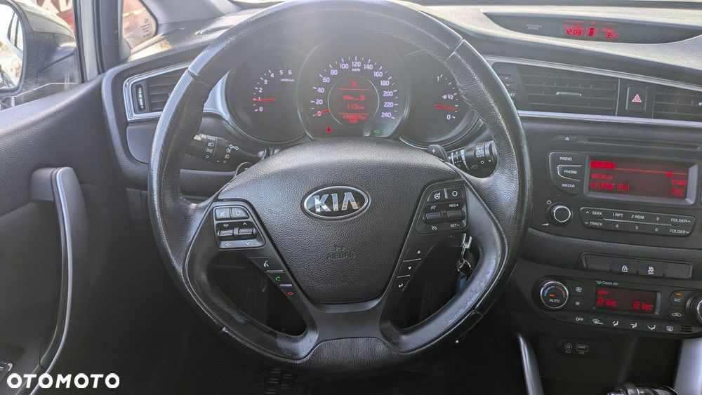 Kia Ceed - 19