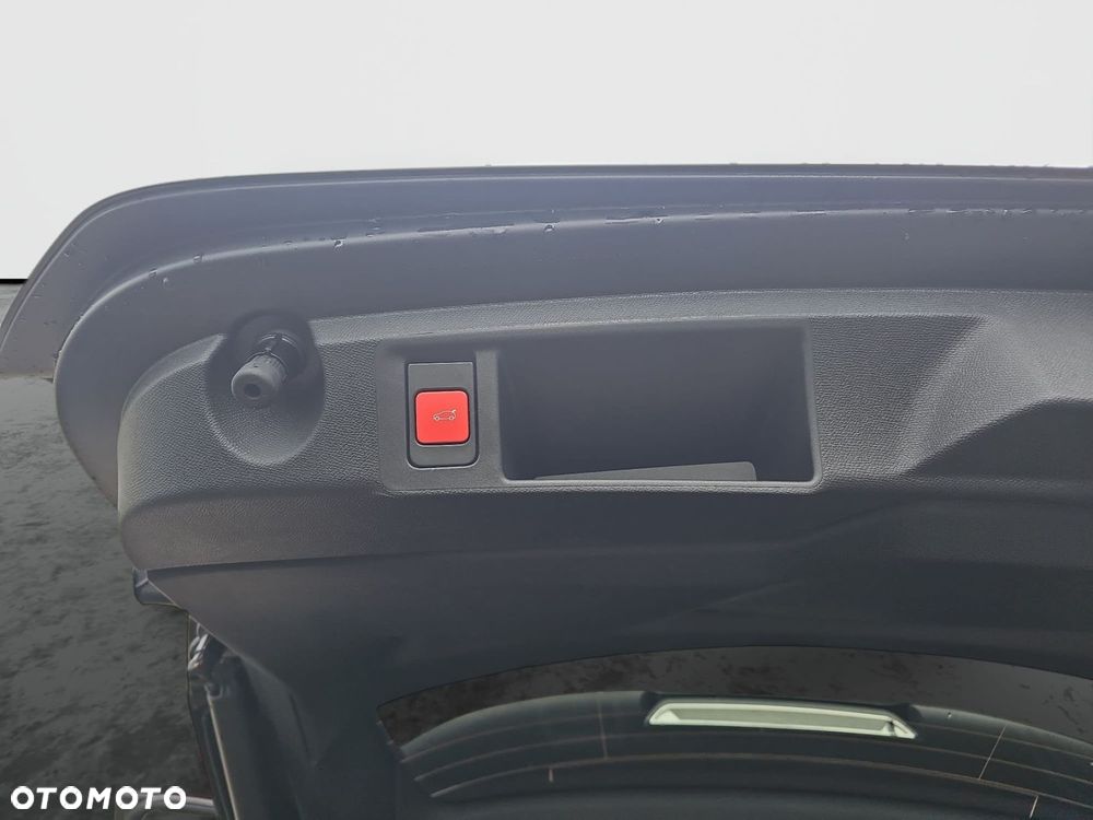 Peugeot 308 - 22
