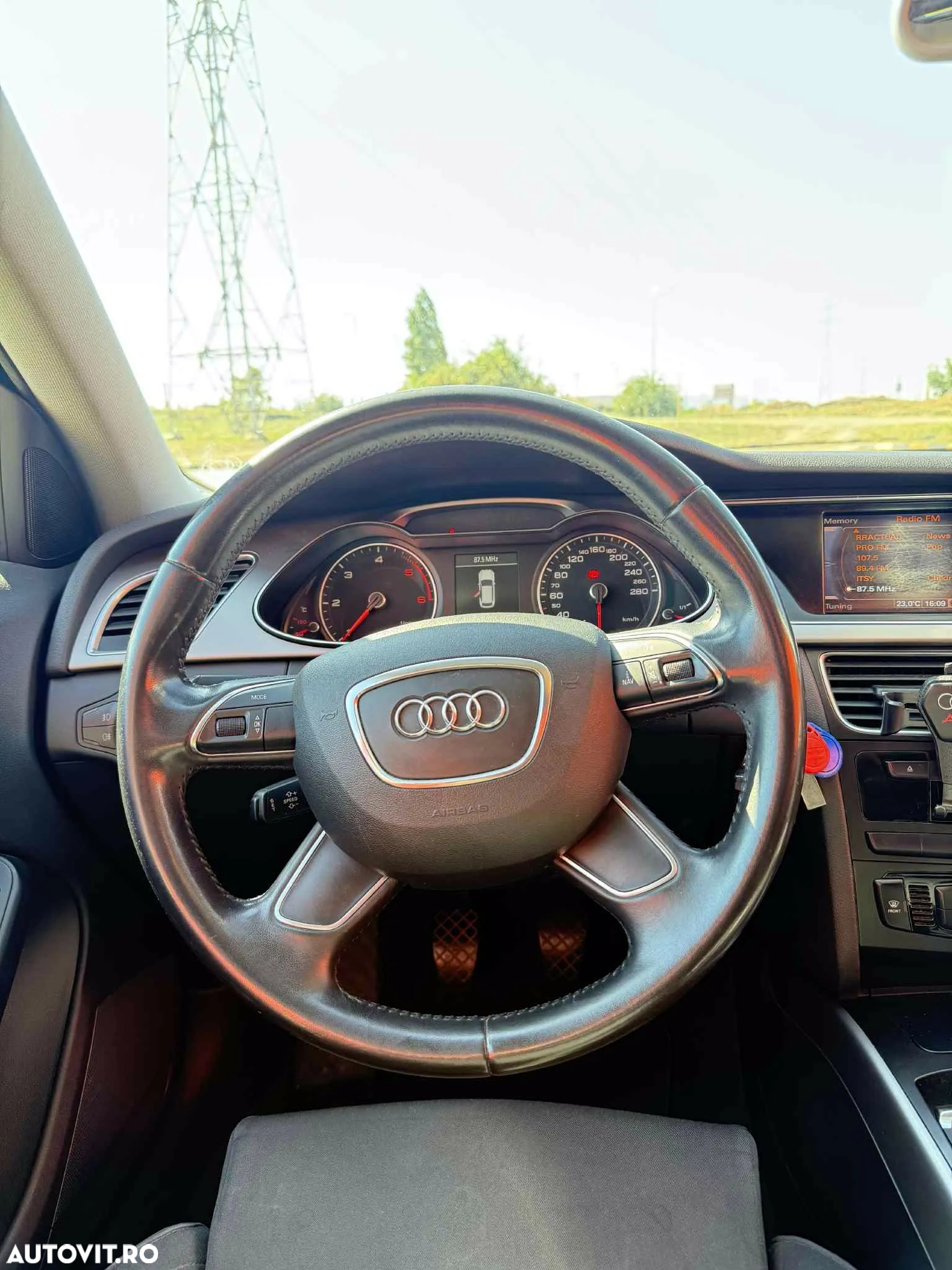 Audi A4 2.0 TDI Avant - 8