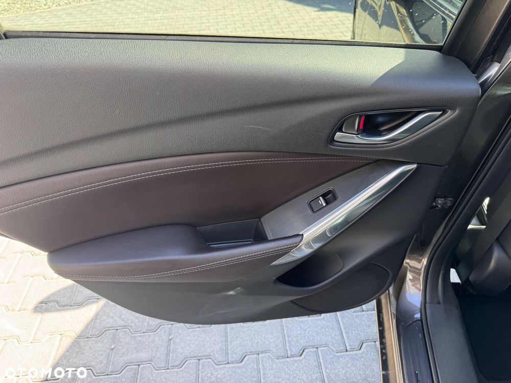 Mazda 6 SKYACTIV-D 175 i-ELOOP Sports-Line - 22