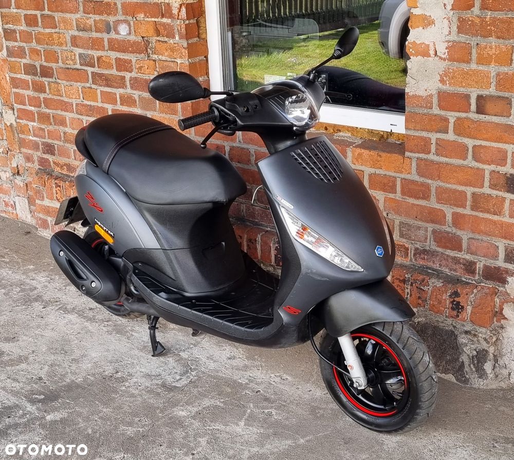 Piaggio ZIP - 1