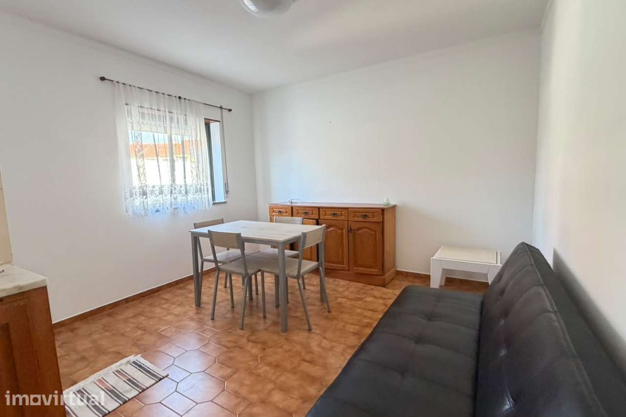 Apartamento T2 Semi-Mobilado na Consolação com Vista Mar - Grande imagem: 5/20