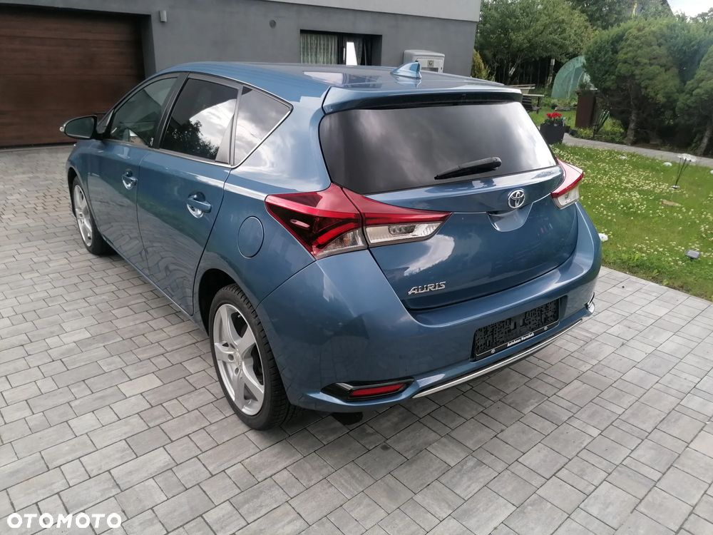 Toyota Auris 1.2 T Prestige - 8